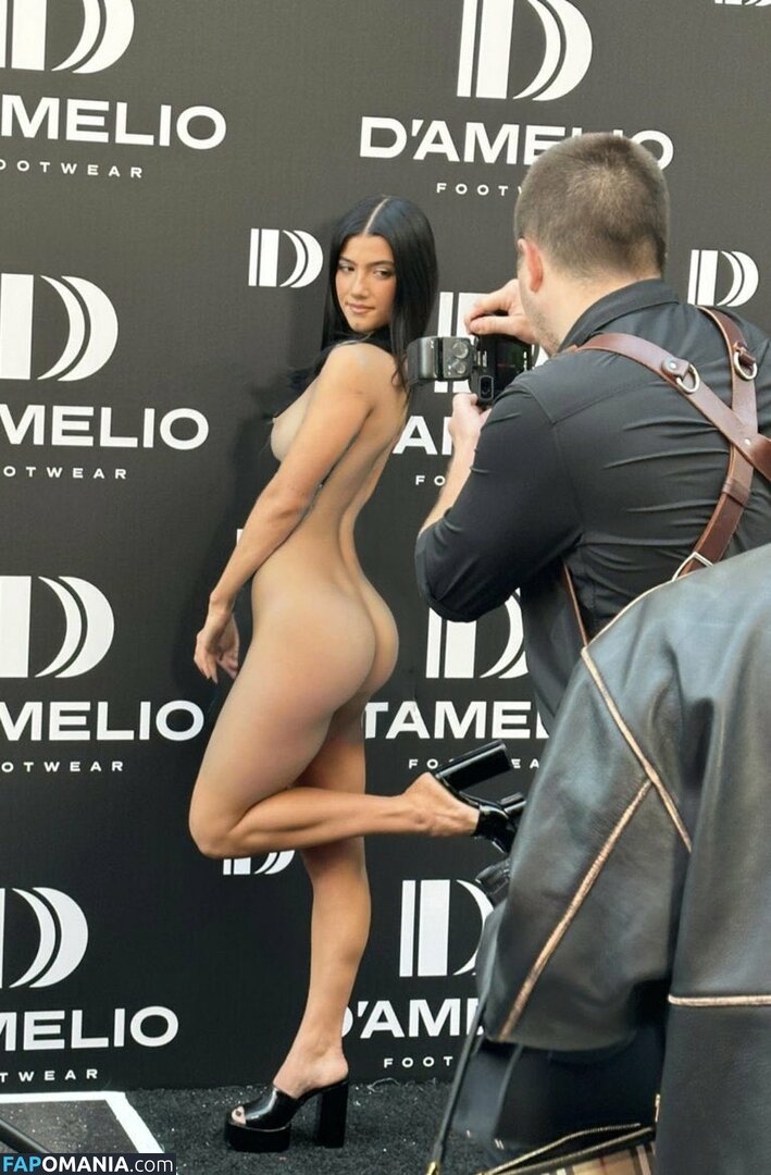 Charli D'Amelio / Charli Damelio / charlidamelio / charliesdamelio Nud OnlyFans  Fotografie scursă #13