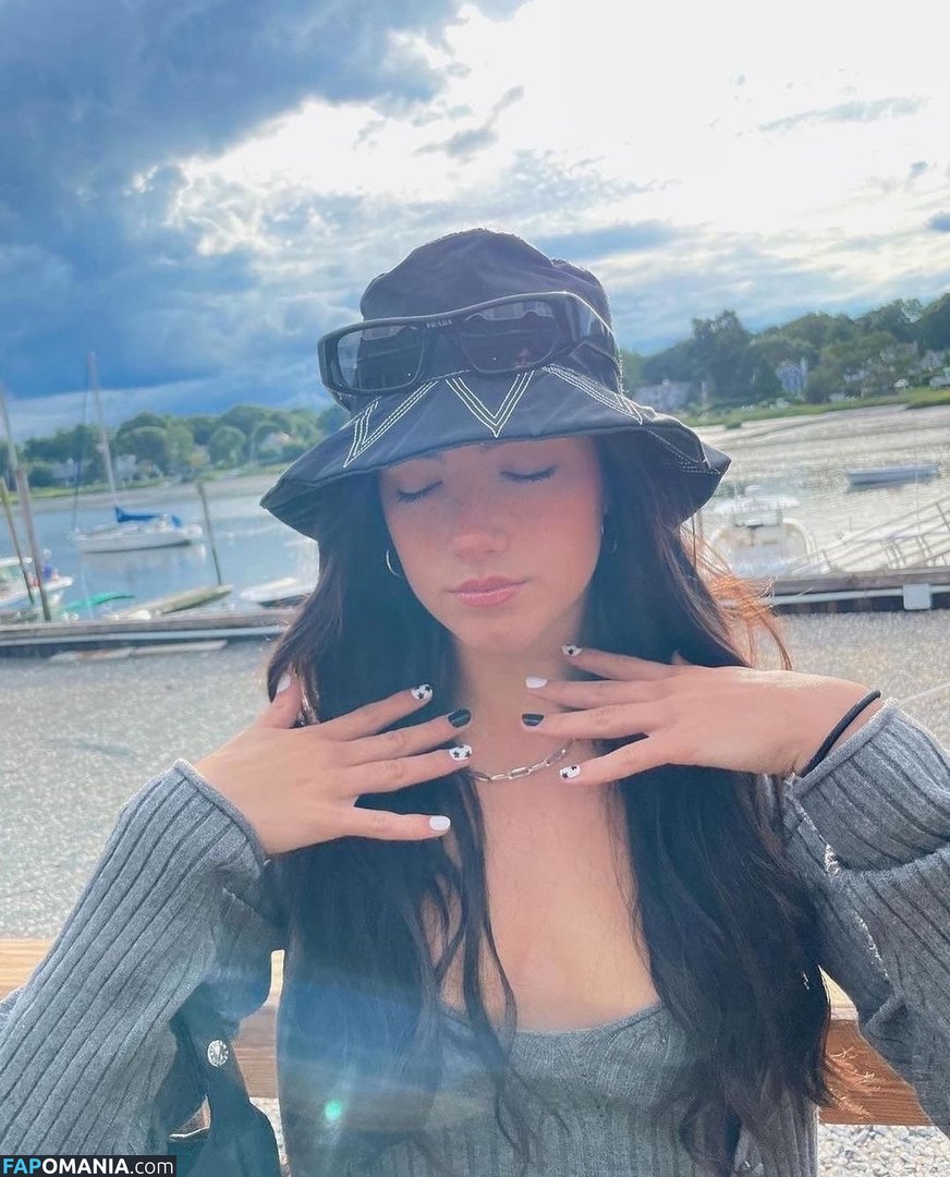 Charli D'Amelio / Charli Damelio / charlidamelio / charliesdamelio Nud OnlyFans  Fotografie scursă #59