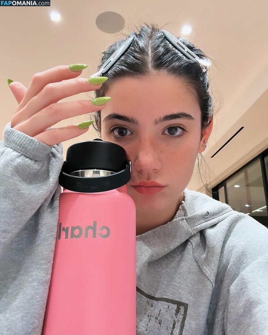 Charli D'Amelio / Charli Damelio / charlidamelio / charliesdamelio Nud OnlyFans  Fotografie scursă #165