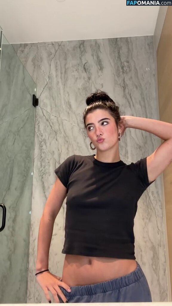 Charli D'Amelio / Charli Damelio / charlidamelio / charliesdamelio Nud OnlyFans  Fotografie scursă #344