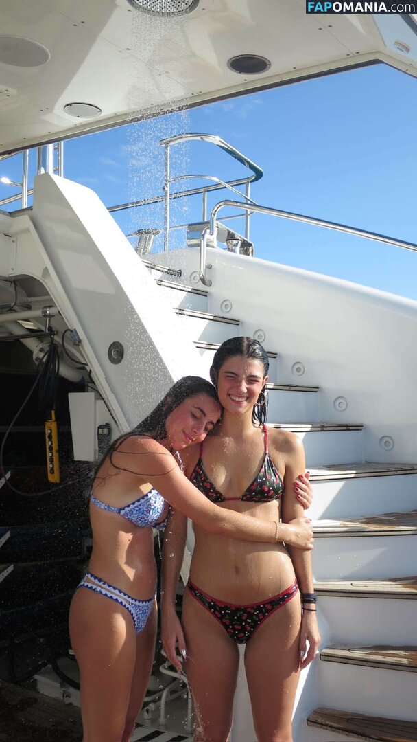 Charli D'Amelio / Charli Damelio / charlidamelio / charliesdamelio Nud OnlyFans  Fotografie scursă #441