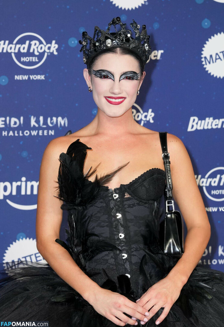 Charli D'Amelio / Charli Damelio / charlidamelio / charliesdamelio Nud OnlyFans  Fotografie scursă #1497