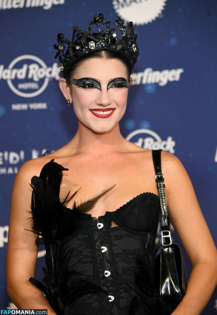 Charli D'Amelio / Charli Damelio / charlidamelio / charliesdamelio Nud OnlyFans  Fotografie scursă #1501