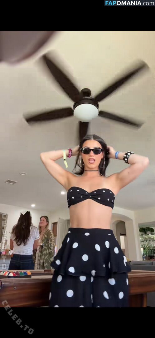 Charli D'Amelio / Charli Damelio / charlidamelio / charliesdamelio Nud OnlyFans  Fotografie scursă #1661