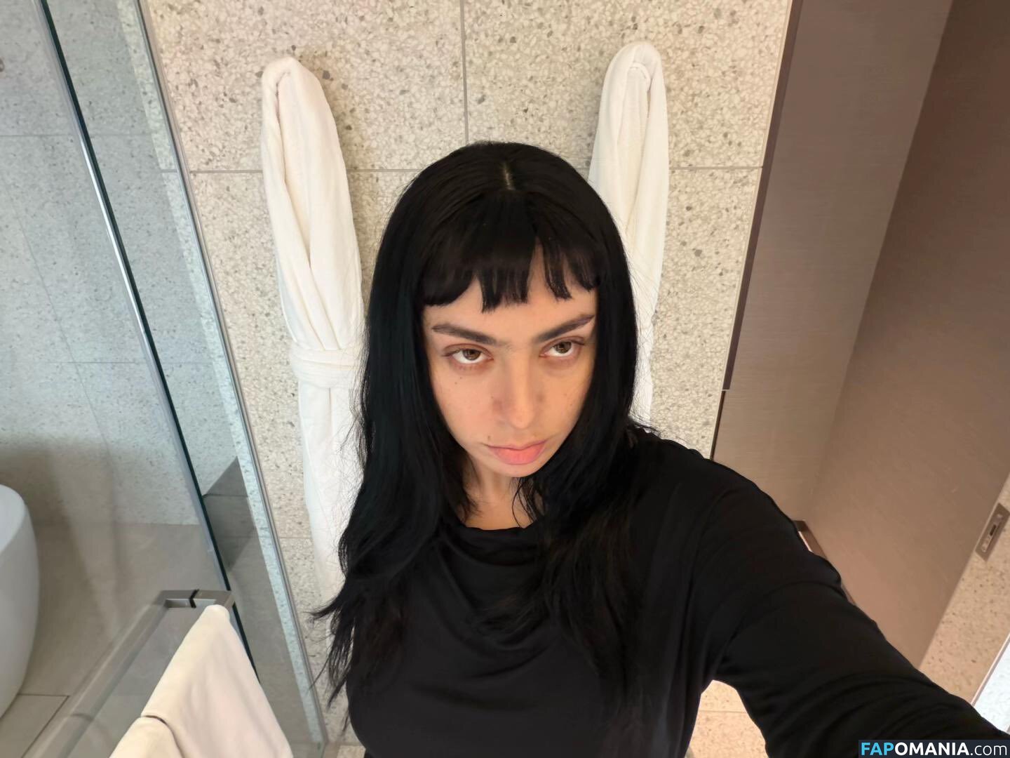 Charli XCX / charli_xcx / charlignarly / charlixcx / https: Nud OnlyFans  Fotografie scursă #1289