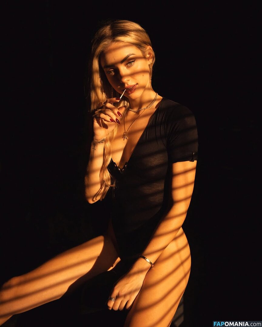 Charly Jordan Nud OnlyFans  Fotografie scursă #3