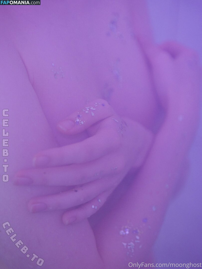 ChillingEve / https: / moonghost / sinnfreiername Nud OnlyFans  Fotografie scursă #13