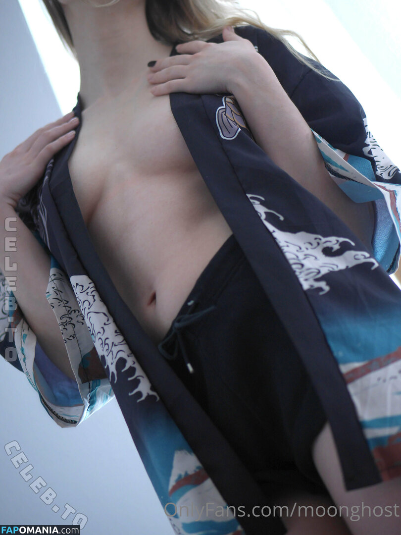 ChillingEve / https: / moonghost / sinnfreiername Nud OnlyFans  Fotografie scursă #14