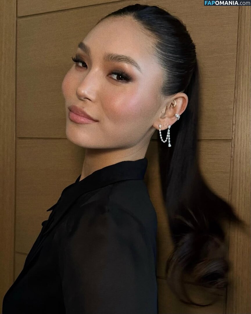 Chloe Kim / chloekim / thechloekim Nud OnlyFans  Fotografie scursă #10