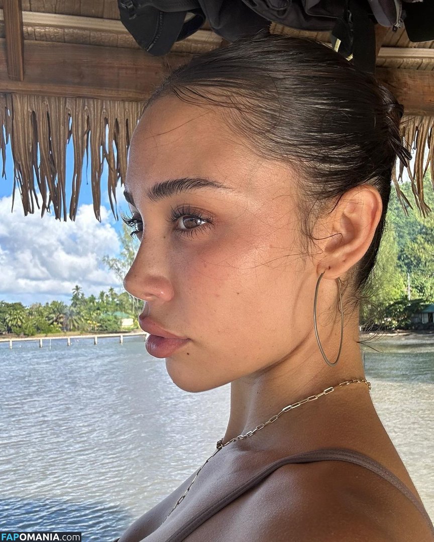 Chloefanzi / Chloepriv / _.chloepriv Nud OnlyFans  Fotografie scursă #20