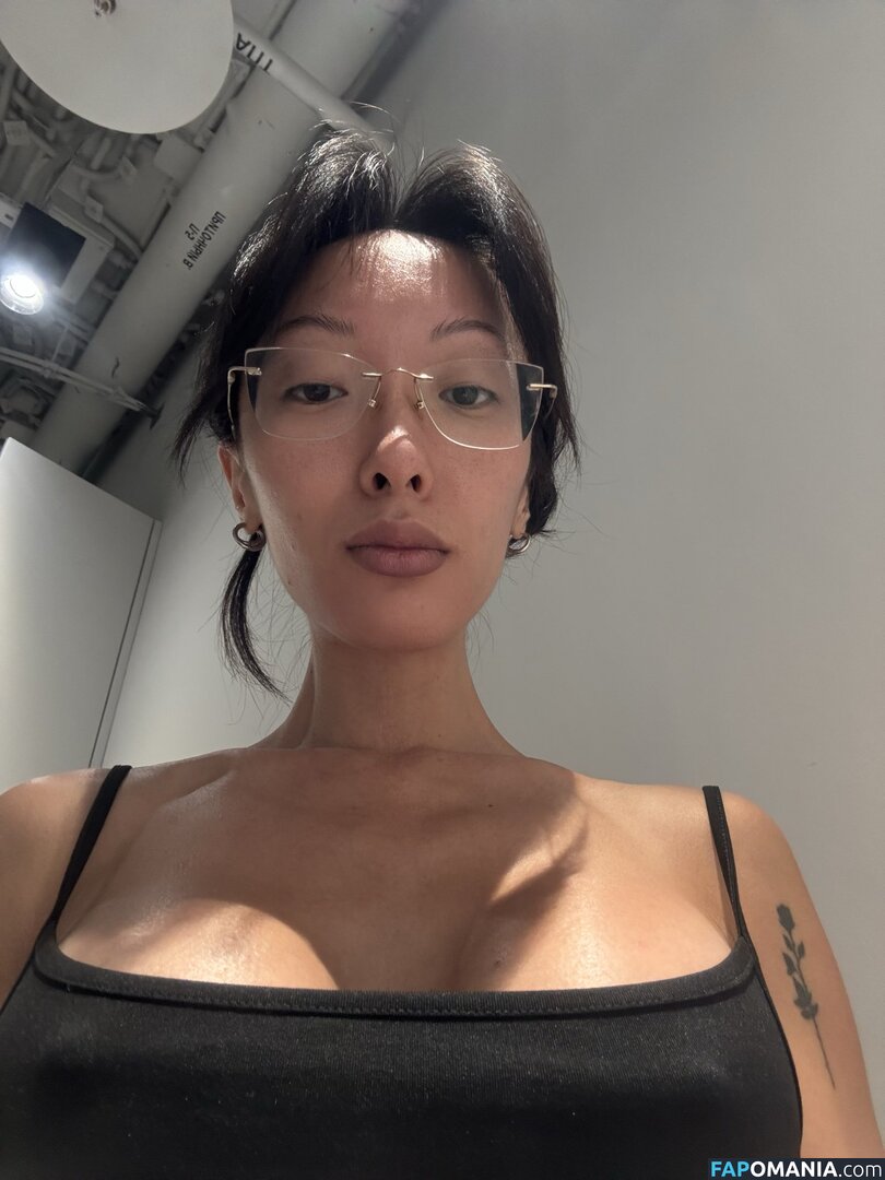 Chustfuck / https: Nud OnlyFans  Fotografie scursă #1