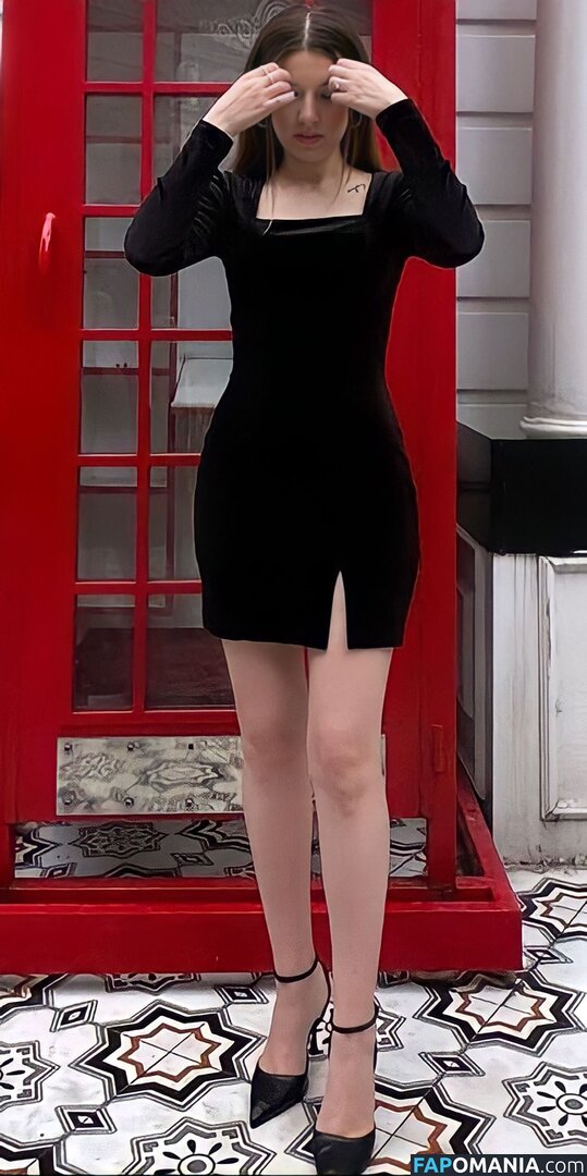 Cigdem Turk / cigdeemturk / cigdemT Nud OnlyFans  Fotografie scursă #7