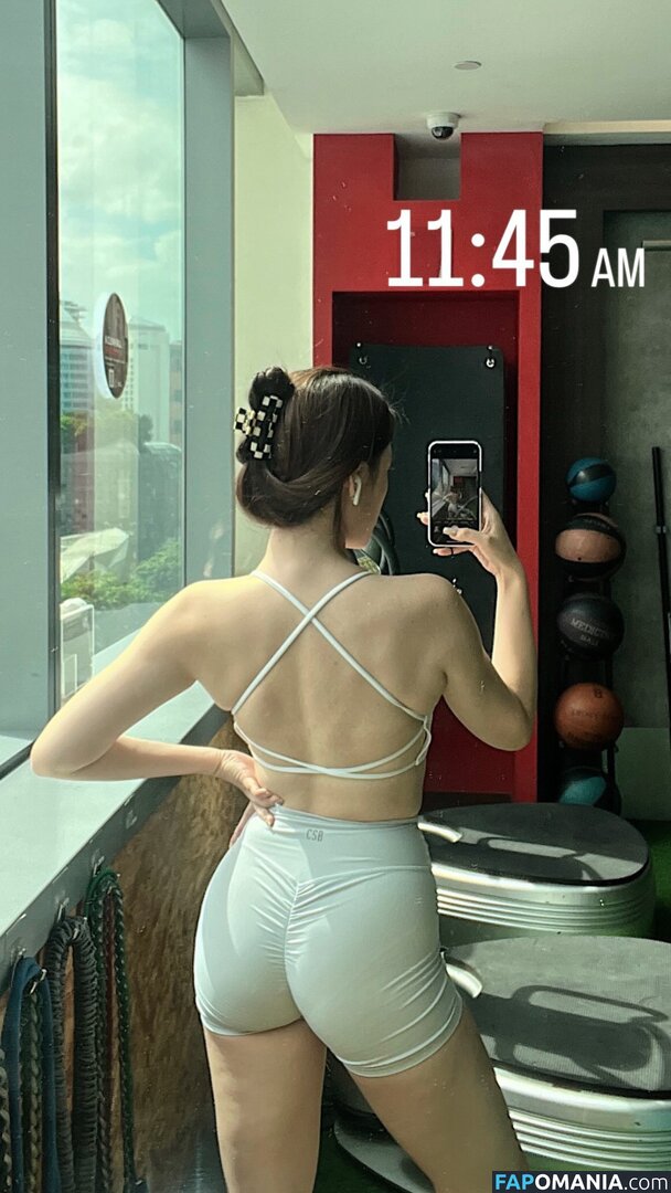 Clara Wang / clara_wddd / clarawangaka / https: Nud OnlyFans  Fotografie scursă #9