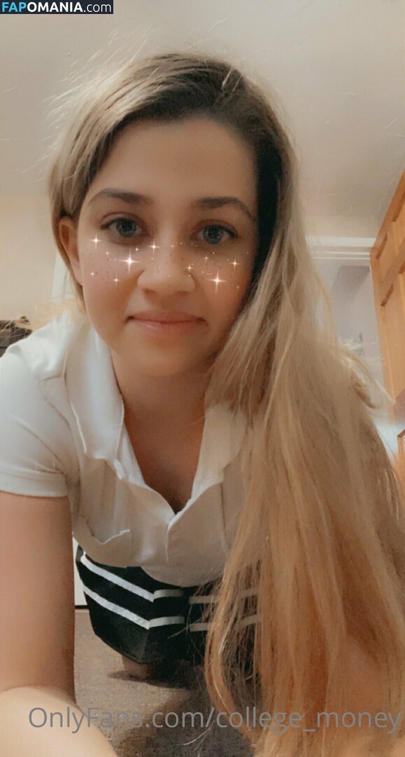 college_money / collegemoneyhabits Nud OnlyFans  Fotografie scursă #7