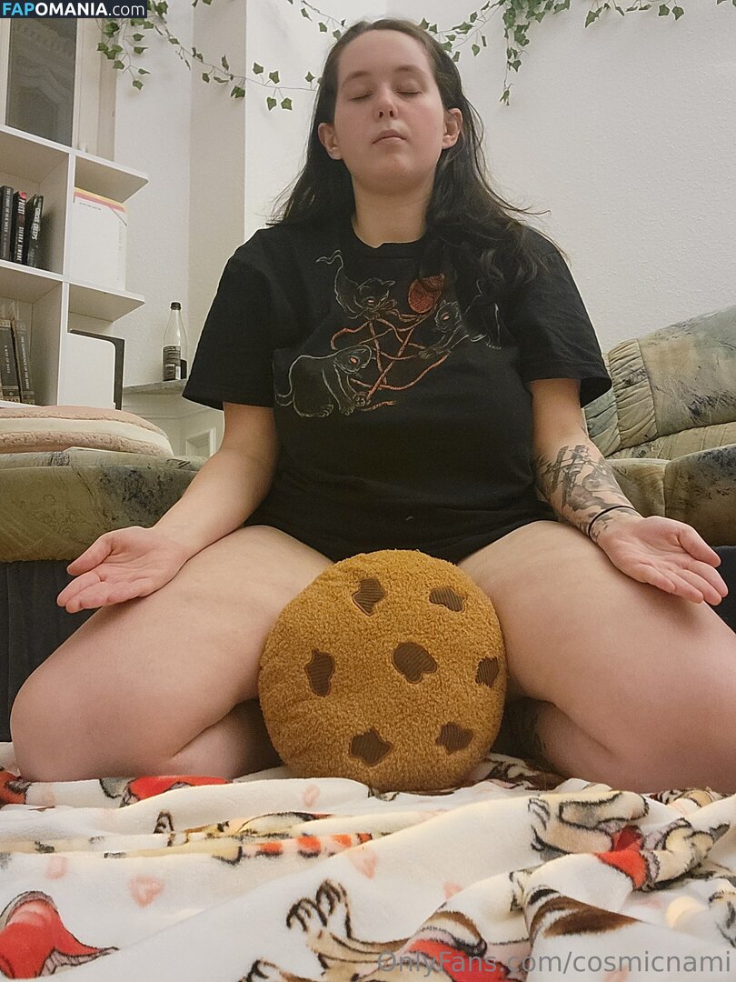 cosmicnami Nud OnlyFans  Fotografie scursă #16