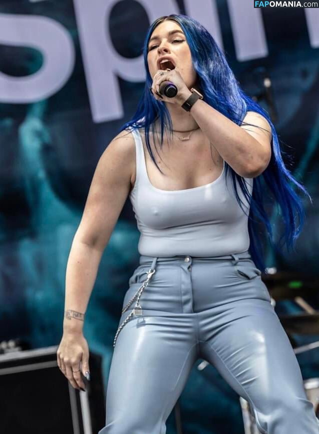 Courtney Laplante / Spiritbox Singer / courtneylaplante Nud OnlyFans  Fotografie scursă #25