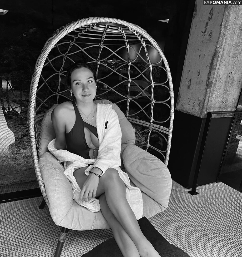 Courtney Sarault / court_sarault / courtsarault / https: Nud OnlyFans  Fotografie scursă #19