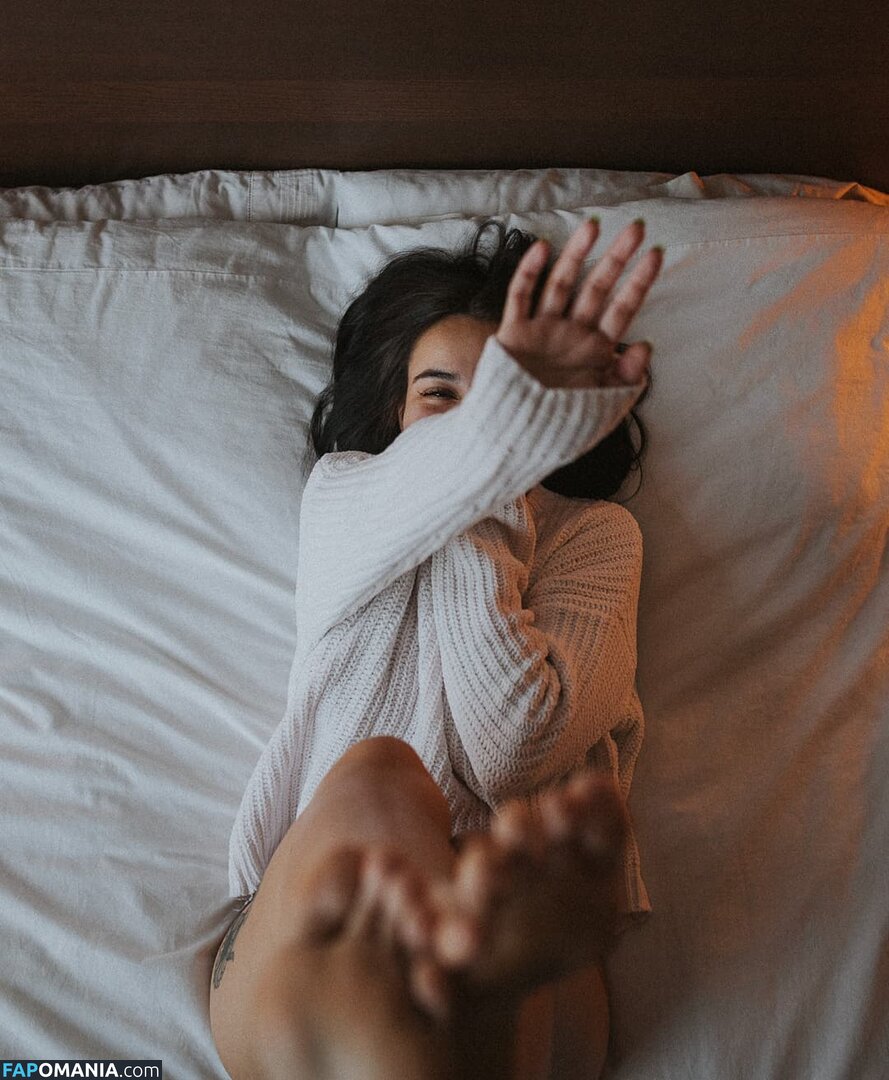 crismaia97 / maiaserena / user Nud OnlyFans  Fotografie scursă #16