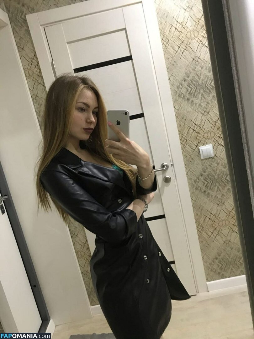 Crystallandysh Nud OnlyFans  Fotografie scursă #7