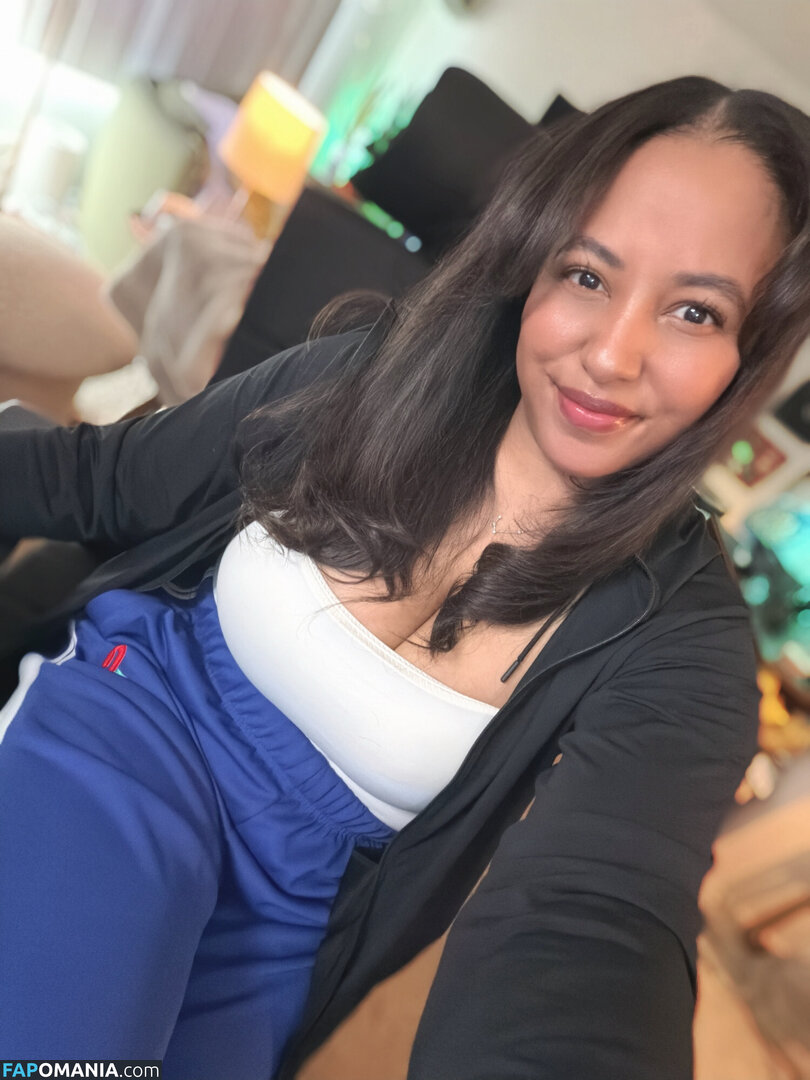 Curiousjoi / https: Nud OnlyFans  Fotografie scursă #5