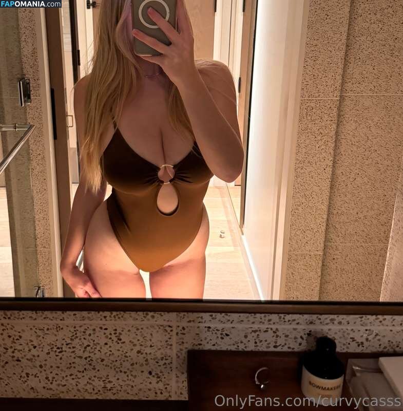 Curvy Cassidy / Curvy Cassidy 💕 / curvycasss / https: Nud OnlyFans  Fotografie scursă #3