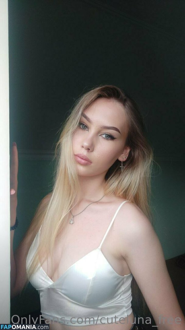 _cutefreak_ / cuteluna_free Nud OnlyFans  Fotografie scursă #5