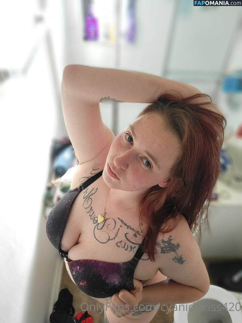 cyanidekiss420 / samanthaxcyanide Nud OnlyFans  Fotografie scursă #29