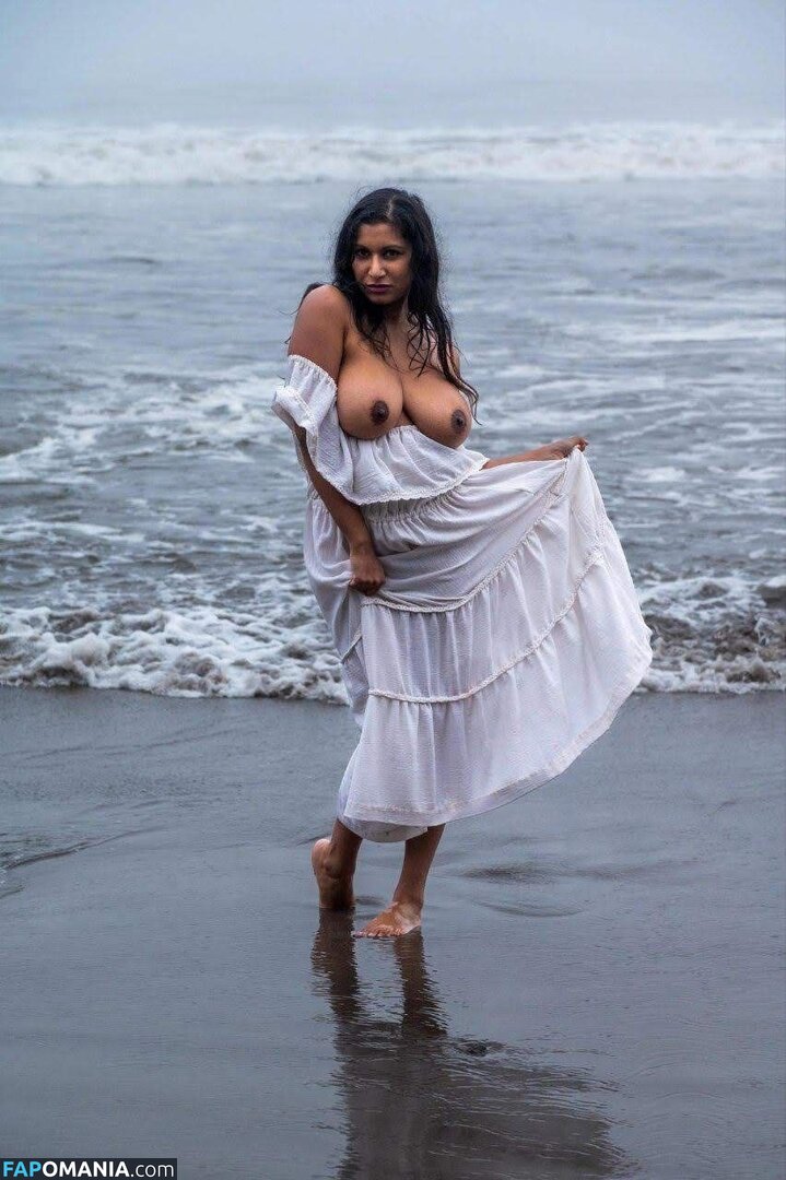 Carla White / Dakini / Devi / devithemodel / googlymonstor Nud OnlyFans  Fotografie scursă #776