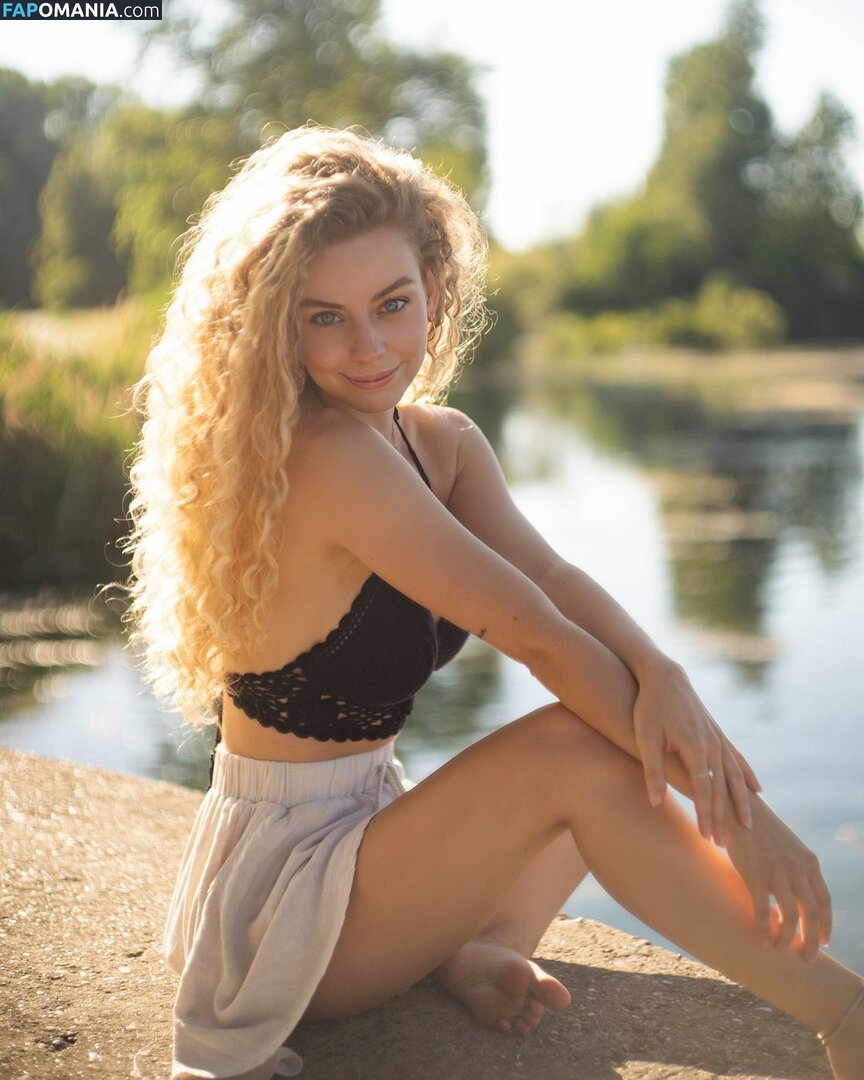 Dalmalaluna / Kitti Dalma / dalunahh Nud OnlyFans  Fotografie scursă #19