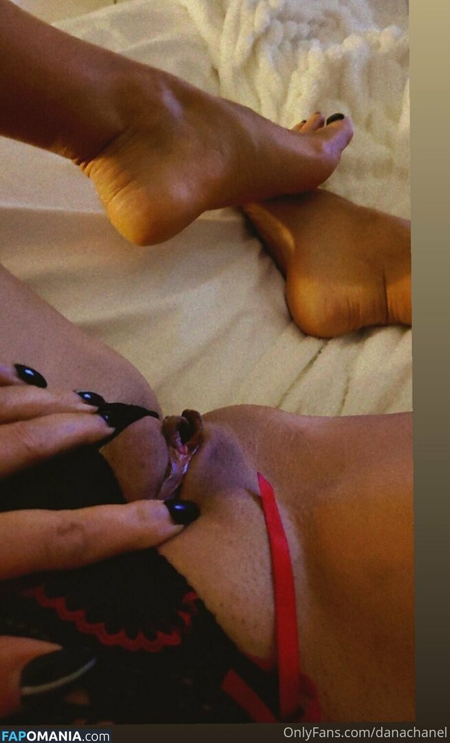 Danachanel / Elena U. Nud OnlyFans  Fotografie scursă #12