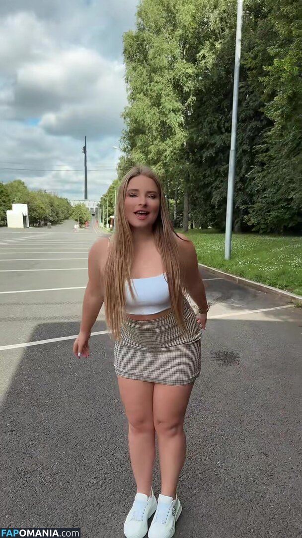 Daniela Virlan / blare20 / daniela_virlan1 / https: / virlan_daniela Nud OnlyFans  Fotografie scursă #6