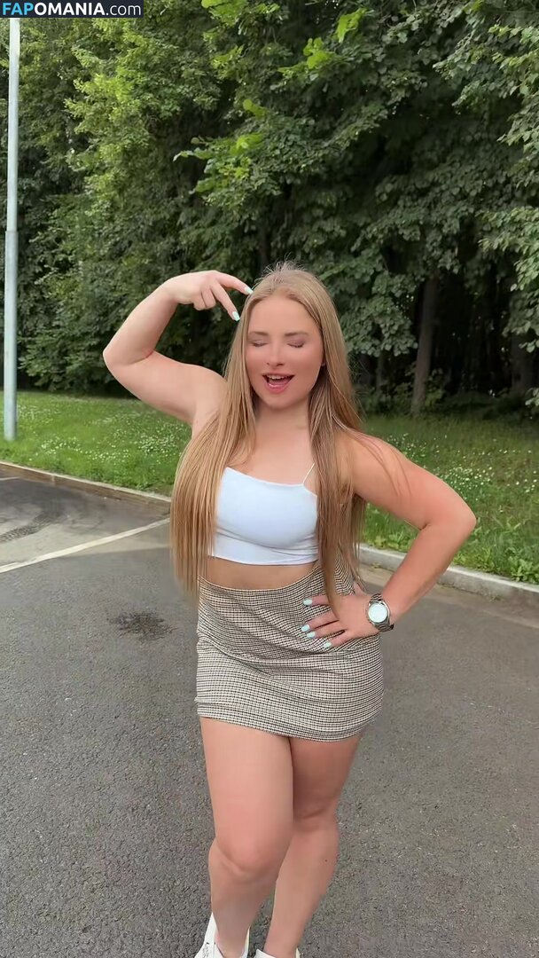 Daniela Virlan / blare20 / daniela_virlan1 / https: / virlan_daniela Nud OnlyFans  Fotografie scursă #16