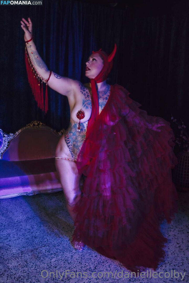 Danielle Colby Nud Fotografie scursă #68