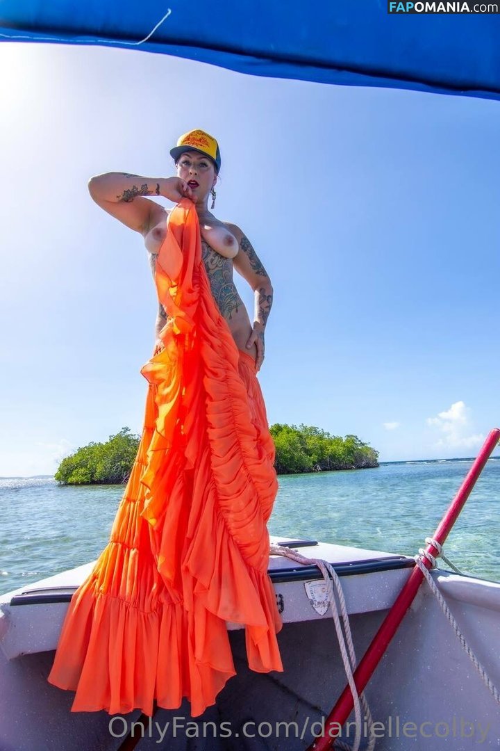 Danielle Colby Nud Fotografie scursă #98