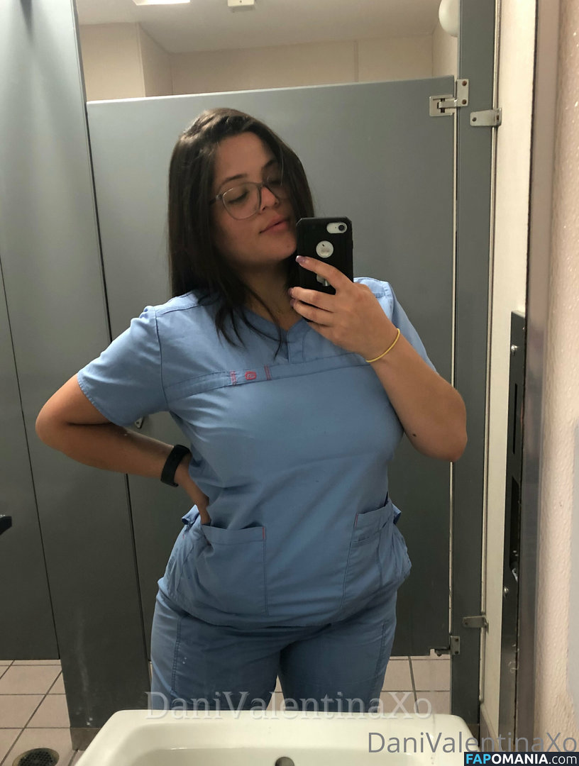 danivalentinaxo / danivalentine_x Nud OnlyFans  Fotografie scursă #24