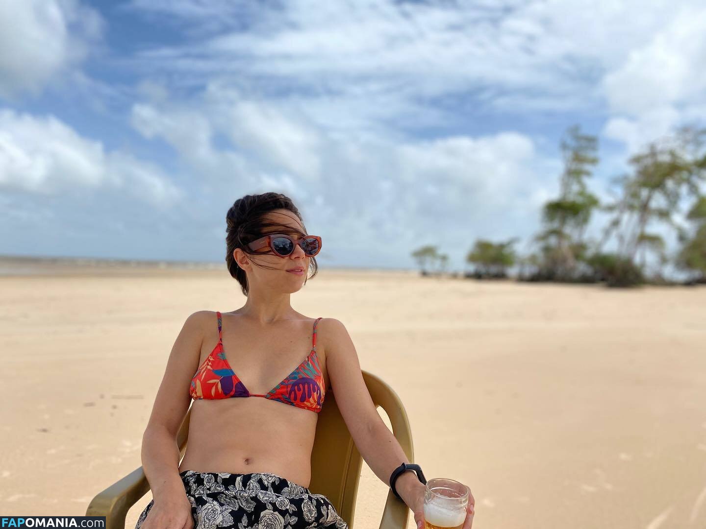 Daphne Bozaski / daphnebozaski Nud OnlyFans  Fotografie scursă #12