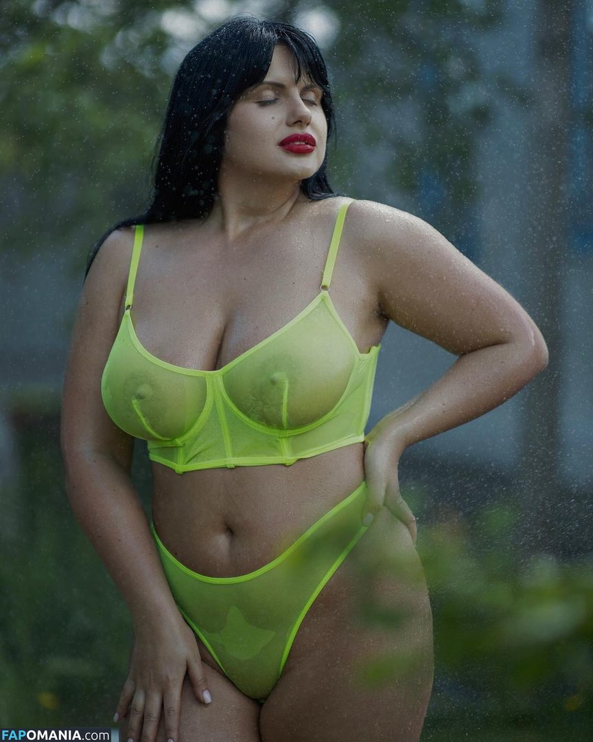 Dasha Dashany / dashany91 / u84526145 Nud OnlyFans  Fotografie scursă #3