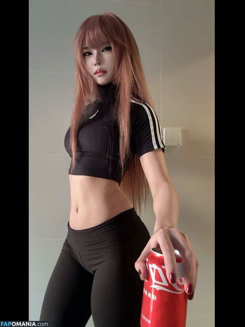 Daturakisses / Sacha Wang Nud OnlyFans  Fotografie scursă #2