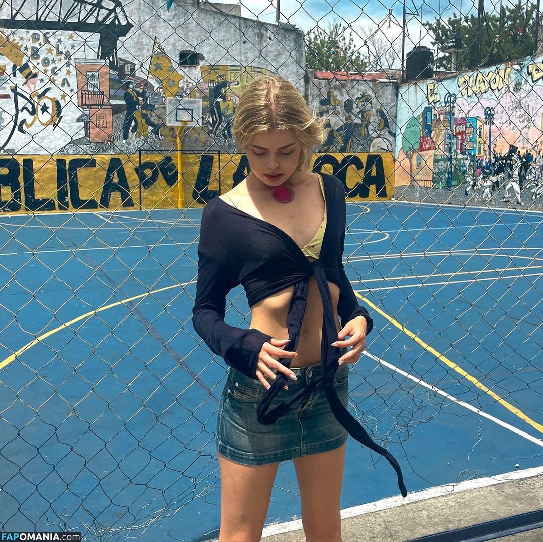 Dear.mathilda / dear_mathilda / https: / mathildtantot Nud OnlyFans  Fotografie scursă #4