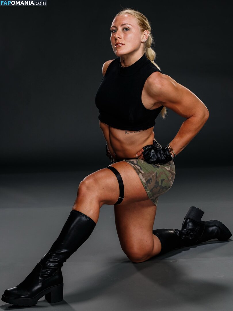 Delia Schweizer / delia.schweizer Nud OnlyFans  Fotografie scursă #2