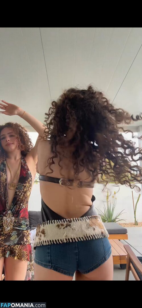 Demitra Kalogeras / demitrakalogeras Nud OnlyFans  Fotografie scursă #16