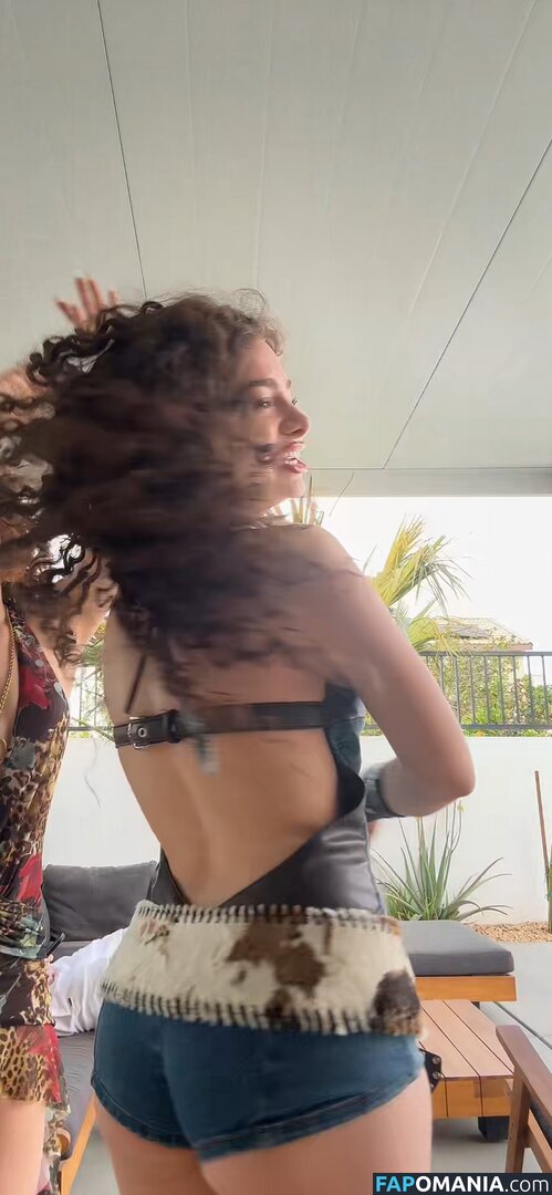 Demitra Kalogeras / demitrakalogeras Nud OnlyFans  Fotografie scursă #18