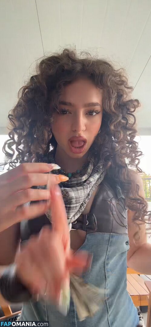 Demitra Kalogeras / demitrakalogeras Nud OnlyFans  Fotografie scursă #20