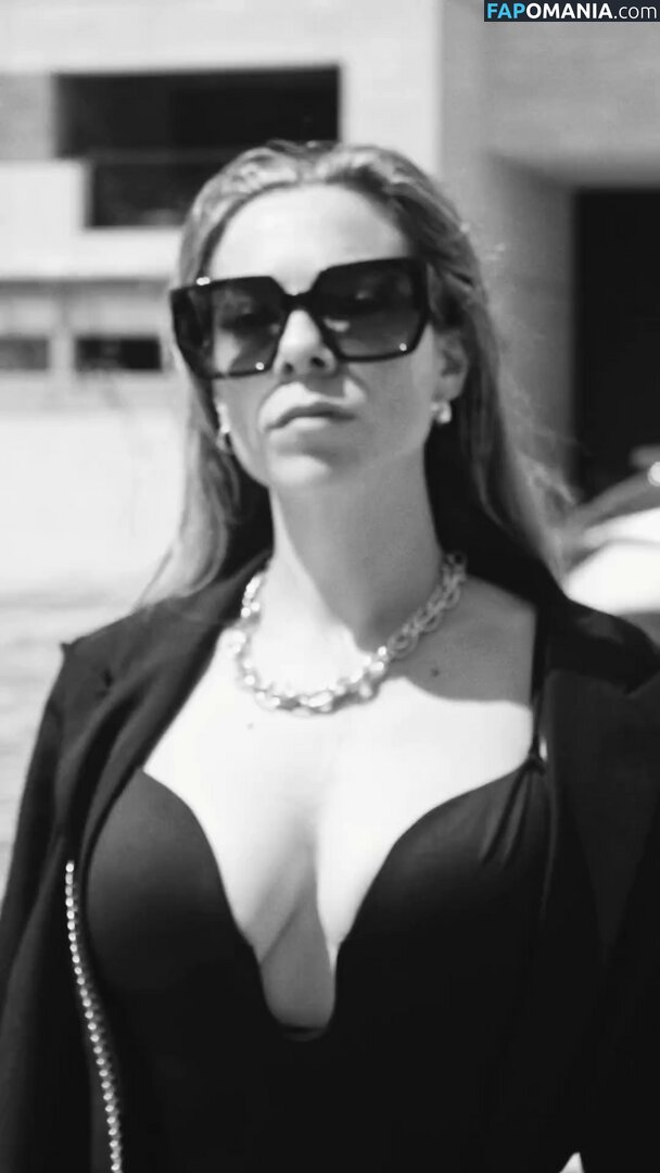 Dina Belenkaya / dinabelenkaya / thebelenkaya Nud OnlyFans  Fotografie scursă #48