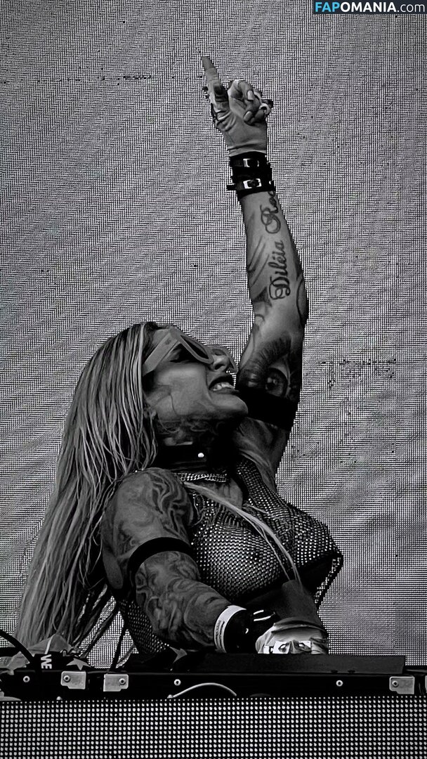 DJ Caca Werneck / djcacawerneck Nud OnlyFans  Fotografie scursă #1