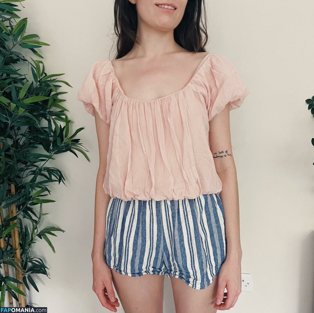 Doddleoddle / Dodie Clark Nud OnlyFans  Fotografie scursă #79