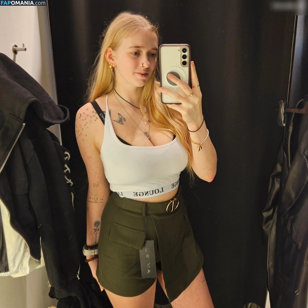 Dorfblondie Nud OnlyFans  Fotografie scursă #102