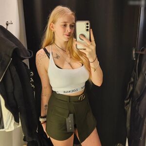 Dorfblondie