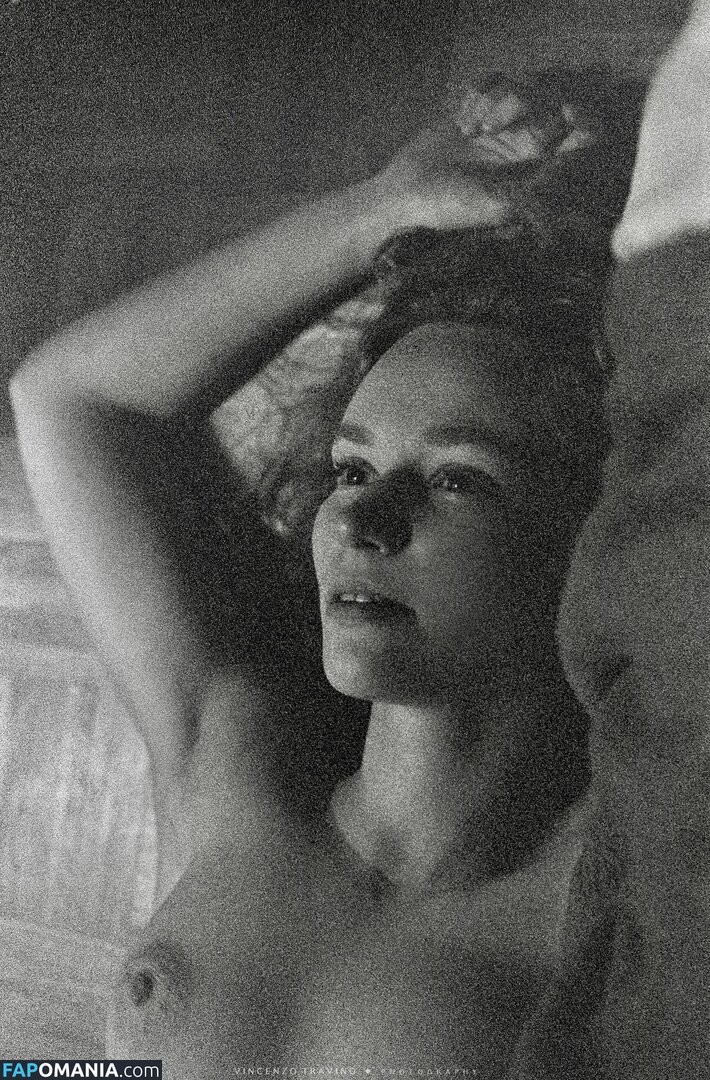 Dovile Jankauskaite / dovilejankauskaite / dovileparis Nud OnlyFans  Fotografie scursă #14