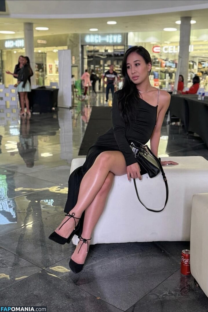 Dr Joanne Lan / drjoannelan Nud OnlyFans  Fotografie scursă #1
